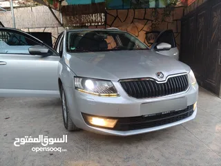  1 سكودا اوكتافيا ماطور 2000 اتمات ديزل 2016 عداد اصلي 175 الف سياره فل اضافات عدا فتحه