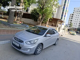  5 هونداي اكسنت ديزل 2015 جير عادي بسعر حرق 39000 البدل وارد اصل برايفت