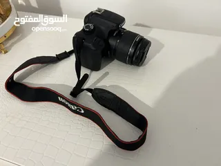  8 Camera Canon 4000D