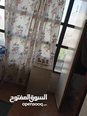  9 استديو غرفة وصالون في ضاحية الرشيد للايجار 170دينار شامل ماء وكهرباء وحارس