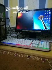  2 كمبيوتر مع ملحقات