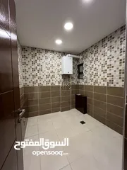  7 شقة شبه ارضي خلف سيفوي مرج الحمام جديدة وبسعر مغري جدا جدا ..  وبأقل من سعر التكلفة .