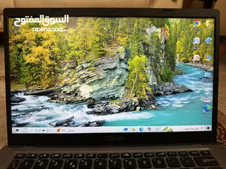  1 لابتوب asus جيل عاشر شاشة بدقة عالية سعرر مميز