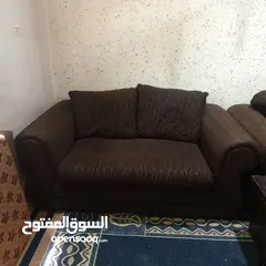  1 طقم كنب امريكي مع طاوله كبيرة