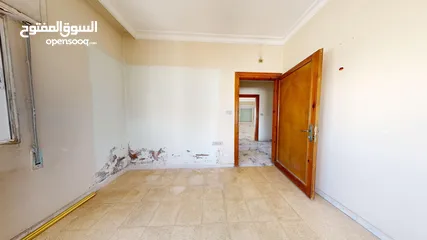  24 فيلا مميزة في اجمل مناطق اربد (الحي الشرقي) للبيع من المالك