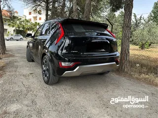  28 كيا نيرو الشكل الجديد وارد وكفالة الشركة 2023 فحص كامل ولا ملاحظة .