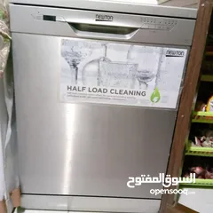  1 جلايه استخدام اقل من شهرين لسا جديده والله سبب البيع العوده الى سوريا ولا خدش