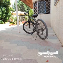  1 بسكليت للبيع  بحاله جيده جدا و ممتاز جدا