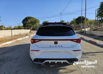  4 Cupra Leon 1.5 Turbo 2023 UMT