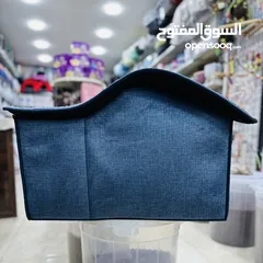  12 بيوت مع خداشات للقطط