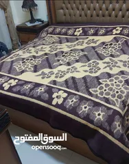  5 شراشف و سجاد و حرامات و غيره