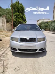  11 سكودا فابيا للبيع موديل 2004 اوتوماتيك بحالة الوكالة