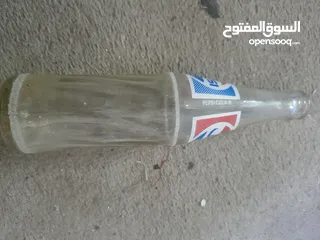  2 عبوة بيبسي من1976م