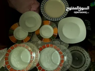  1 للبيع اطباق