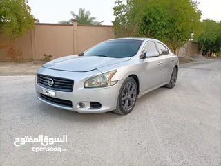  1 Nissan Maxima 2012