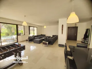  17 شقة للبيع اربع غرف نوم في دابوق بسعر مميز