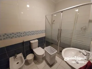  9 شقة مفروشة للإيجار 190 م2 ( Property 38982 ) سنوي فقط