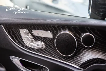  14 Mercedes E200 Coupe 2020 Amg kit Night Package