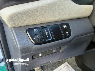  8 هونداي ايونك 2018 فل كامل فحص كامل عداد 130Km مالك 1 فقط