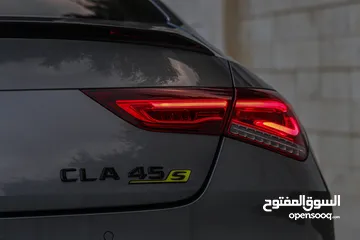  9 2022 Mercedes Amg Cla45s Clean title  excellent condition ( عقد صيانة بلوكالة)