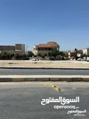 3 قطع ارضي للبيع منطقه حي الجندي / الرصيفة مساحات مختلفه