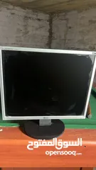 2 شاشات LG بمواصفات منيحه لكاميرات لا مكاتب