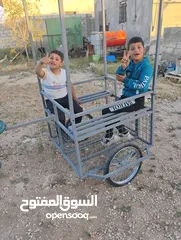  4 عربه سحب للدرجات والسكوترات