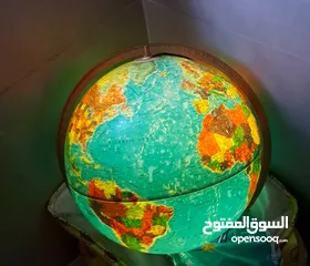  7 اجهزه متفرقه للبيع صوبه وثريه ومجسم كره ارضيه حجم كبير ممكن التفاوض بشي بسيط  ويوجد خدمه معاينه