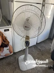  1 مراوح تعليق جنب ومروحة عامودي سعر الوحده 13 دينار مروحة جنب مروحة عامودي