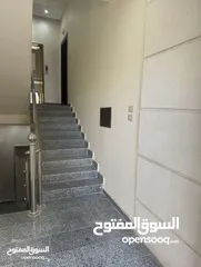  8 شقة طابق ثاني للبيع من المالك مباشرة حي الرشاد بناء جديد  عرض خاص على اخر شقة بالاسكان