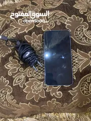  9 سامسونج  A55 5g وكاله كما موضح بصور للبيع او البدل علا ايفون ودفع فرق مني معو شاحن الاصلي سريع جدآ..