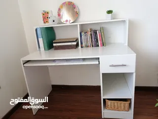  2 مكتب دراسي / مكتب عمل