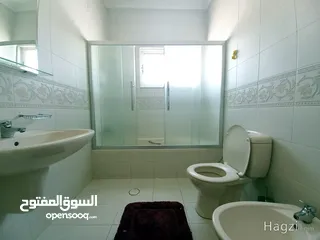  2 شقة شبه مفروشة للإيجار في الصويفية  ( Property 34582 ) سنوي فقط