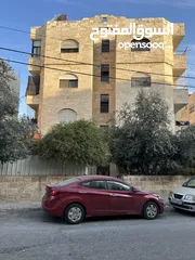 10 شقة للبيع في ضاحية الأمير حسن  طابق ثالث الأخير بدون مصعد  مكونة من : 2 غرفة نوم  صالون  2 حمام  مطب