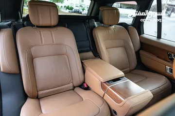  10 Range Rover Vogue 2018 Autobiography Black Edition   السيارة وارد الماني و قطعت مسافة 14,000 كم