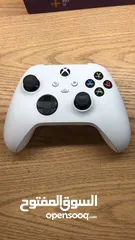  8 يد Xbox سيريس X و S