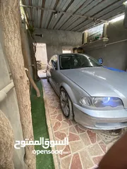  3 BMW E46 2002 هيكل نظيف كمبيو ممتاز محرك في بدايه في فصله بس