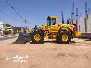  1 لودر فولفو 120 سي