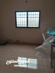  10 يوجد بيت للبيع