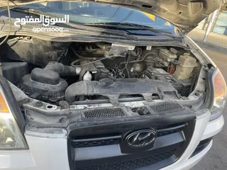  2 باص هونداي ستاركيس 2007 فان