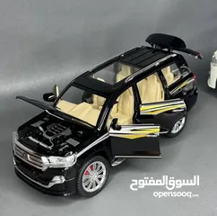  55 مجسمات سيارات