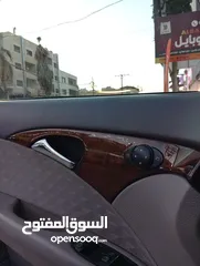 6 مرسيدس للبدل على احدث e200 كرت ابيض 2004