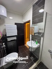  27 شقه فاخره مفروشه للإيجار في دير غبار
