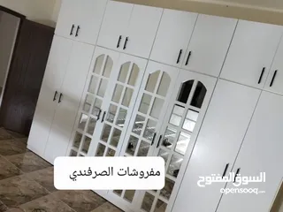  9 خزائن ملابس خشب لامنيت 18م حجم كبير قياس 320 عرض  ارتفاع 240 تفصيل حسب المقاس الون اختياري  كفاله خم