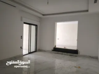  2 شقه للبيع في عبدون المساحه 240م