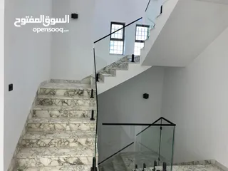  13 فيلا سيمي فيرنشد للإيجار في عبدون- 14043