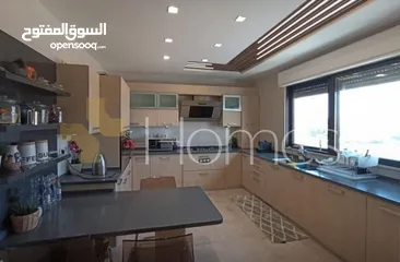  5 شقة اخير مع روف للبيع في خلدا بمساحة اجمالية 234م