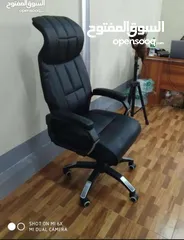  2 الكرسي الجلد الملووووووكي بس عند سوق الجملة