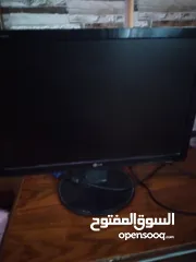  1 شاشة كمبيوتر LG للبيع