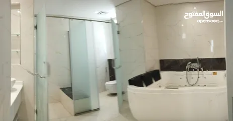  2 للايجار فيلا فخمة جديده كلياً  5 غرف و المرافق - Brand New Villa For Rent 5 BHK with Facility